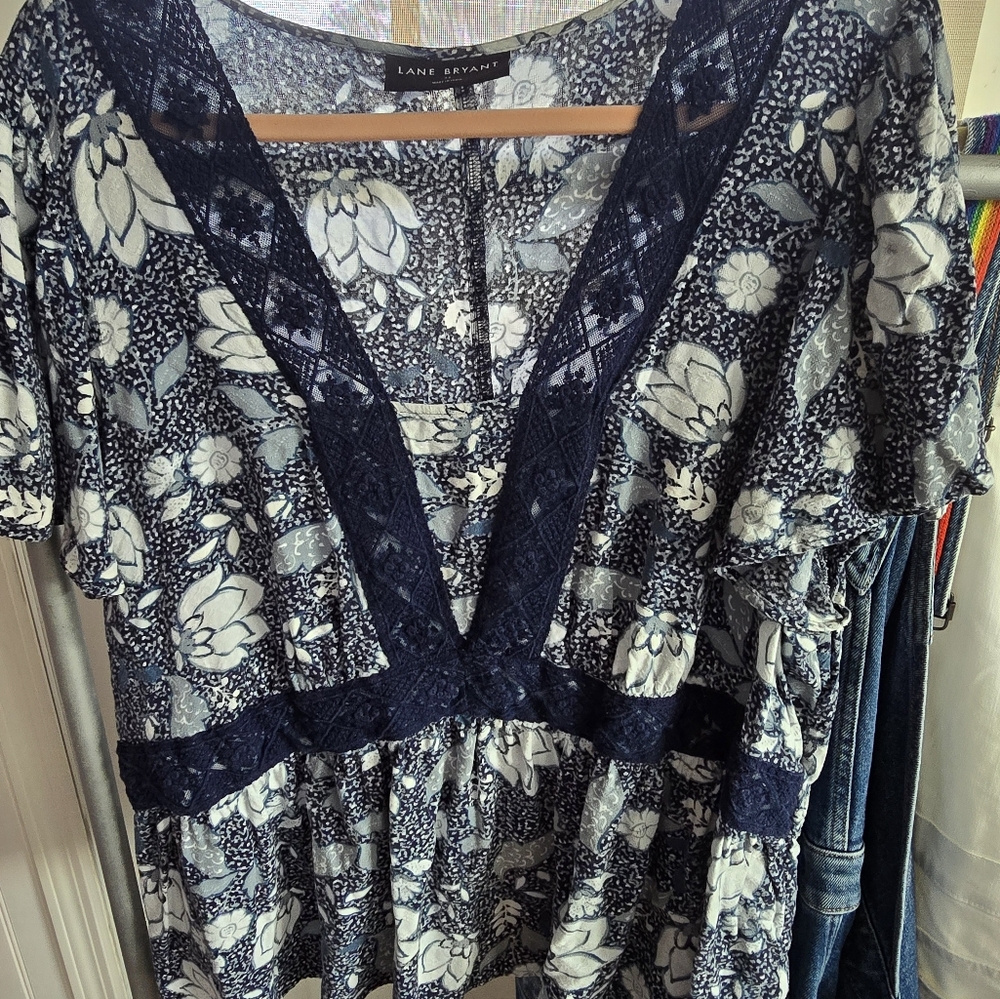 Lane Bryant peplum top plus size 22